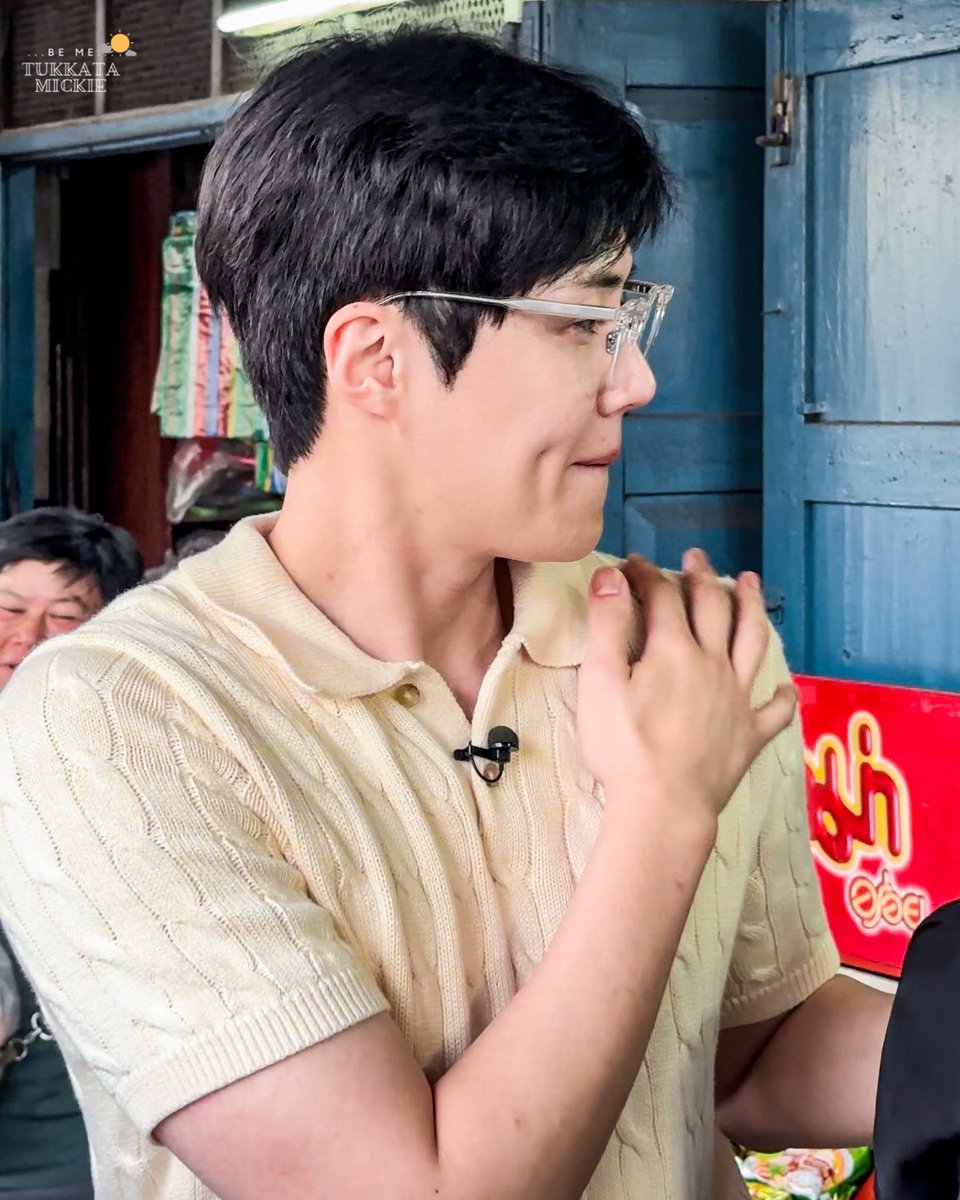 Tukkatamickie37's tweet photo. KSH in Chiang Mai [ 3 ]

#김선호
#KimSeonHo
#คิมซอนโฮ 

📌 https://t.co/jqipSdmyn1 https://t.co/d0V5jA2tej