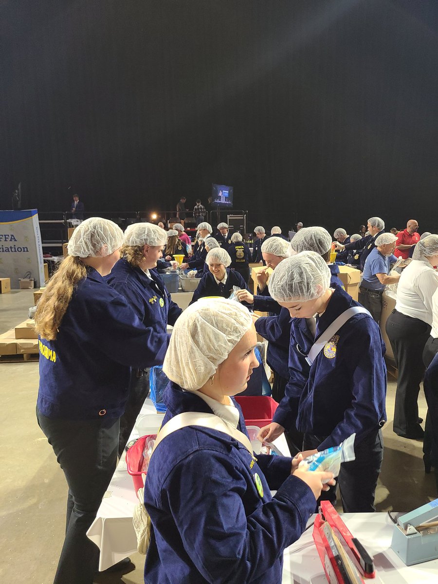 PanoramaFFA's tweet photo. Day 1 of State FFA Covention had the group package meals as a community service project and attend workshops, contests, career and college fair, and sessions. https://t.co/TD98Z0gvMH