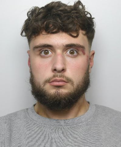 #OpTarget | A drug dealer who kicked and headbutted a police officer on a street in Burton-on-Trent has been jailed. Full story: orlo.uk/yky8O