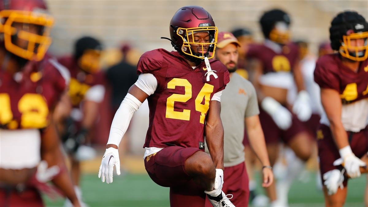 #Gophers cornerback Tariq Watson has entered the transfer portal, per a source. The Louisiana native appeared in every game for Minnesota last fall as a redshirt freshman, totaling 10 tackles. 247sports.com/college/minnes…