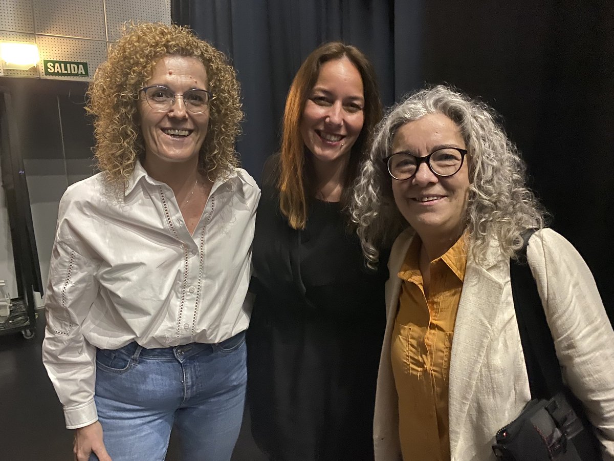 En el acto homenaje a Salce Elvira, hemos tenido el privilegio de escuchar a @luciasocam , Aquí seguimos 💪🏻💪🏻💪🏻