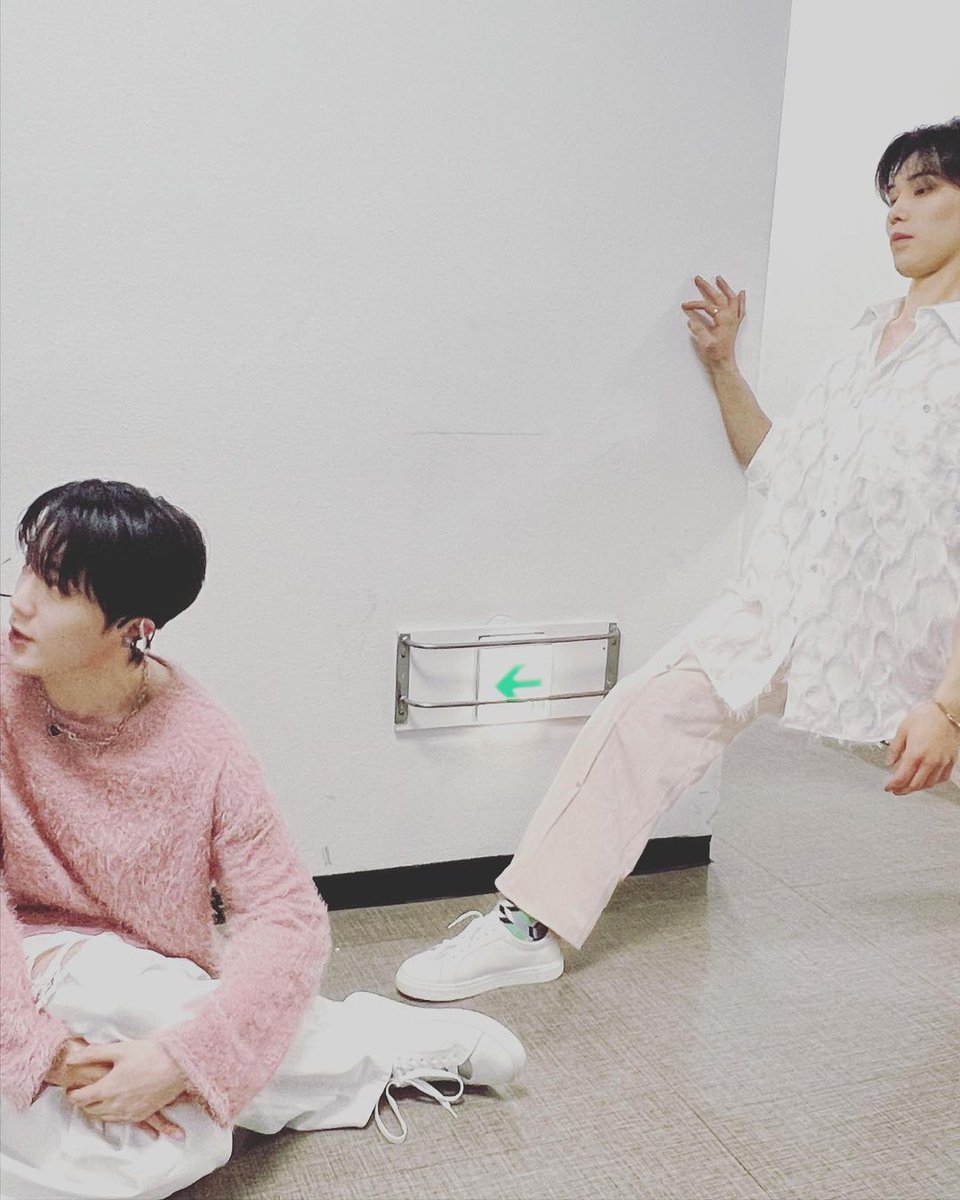 RockyIndonesia's tweet photo. Happy Jeonggeun day🥳♥️
#생일_축하해_정근아_봄아기
#HappyJeonggeunDay
#ROCKY #라키 #parksiblings @HAWW_twt @HAWW_offcl @p_rockyent @onefinedayent https://t.co/JIQU99qnak
