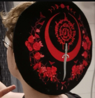 Marmorized's tweet image. Im going to learn to wear a beret just so I can rock this one
Finally got mine that I preordered from @MissAmethysa ! It's SO GORGEOUS😭☀️And thank you so much for all the extras &amp;lt;33