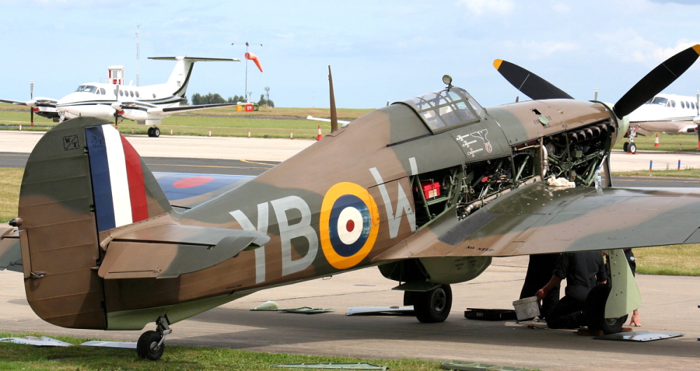 Mustangs P51D pair from Duxford in 2017. Tiger Moth DH82 at Seething 2016 and lastly the nice close up of the BBMF Hurricane at Norwich in 2009. There was some good access at the fence back then at Norwich, before all the hangar alterations...🎇🇬🇧🇺🇸🇺🇦😇👍