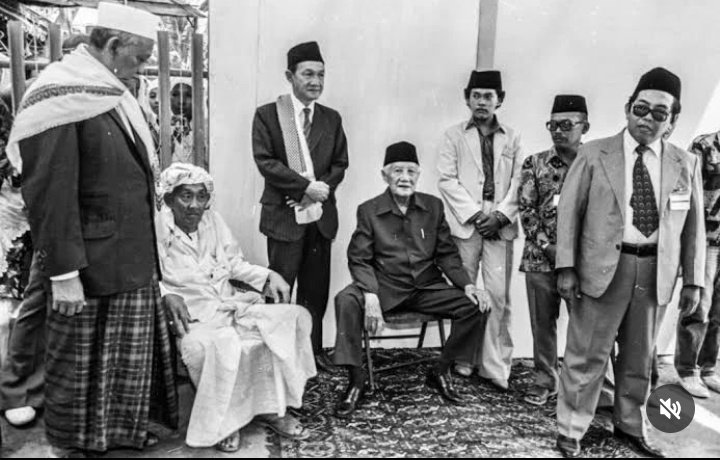 santri_keliling tweet media