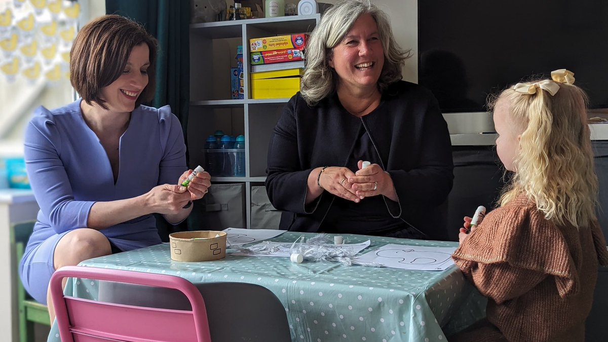 Access to high quality, flexible and affordable childcare is an issue of major concern for families in #Swindon. For every child that gets a childcare place in Swindon, there is another that wants it. Thank you @bphillipsonMP for meeting today with local parents and providers.