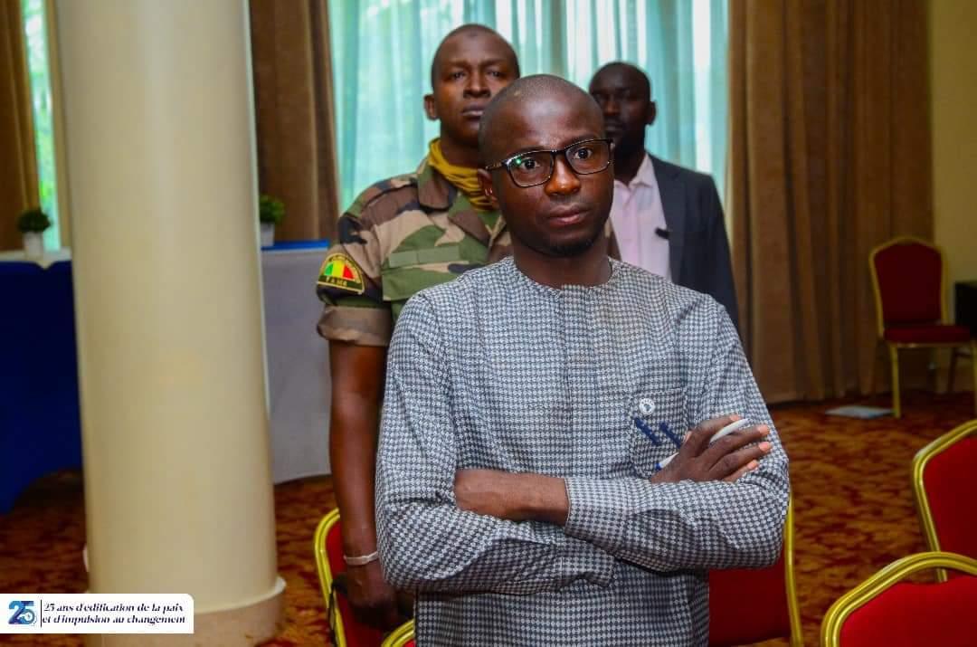 wanepmali's tweet photo. 16 avril 2024 | À l’invitation de l' #IMRAP 🤝 avec Accountability-LAB Mali, @wanepmali honoré de participer à la publication de leur rapport de 🔍 intitulé « Vers une gouvernance locale plus inclusive dans les régions du Centre et du Nord du Mali : défis et opportunités ». https://t.co/45sQpoDYVz