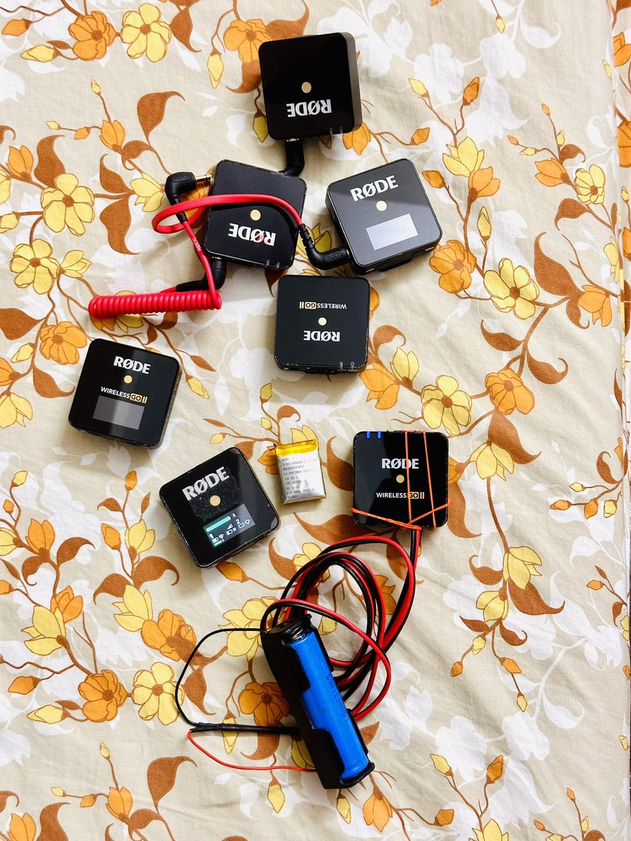 paul319581's tweet photo. Hey @rodemic , after countless emails to #RODE, I’ve had enough! 📧 Took matters into my own hands and DIYed a solution to add a 18650 battery. Let’s work together to improve sustainability and save the planet! 🌍 #RodeGO #RodeGO2 #Røde #RodeGOII #rodeindia https://t.co/USUbbaJQWS