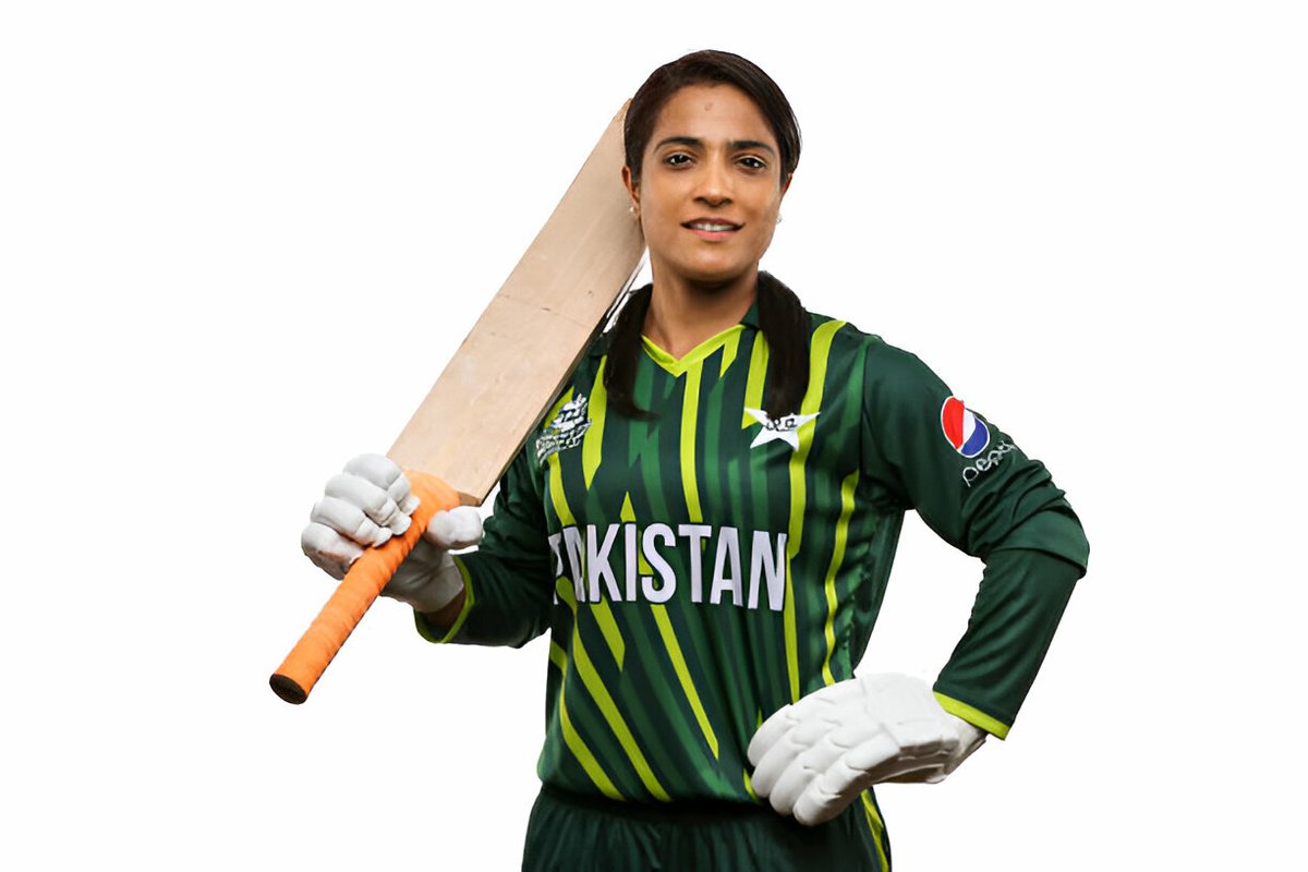 Pakistan's <a href="/SidraAmin31/">Sidra Amin</a> is the leading scorer of ICC ODI women's championship 2022-25 with 888 runs to her credit. She needs another 112 runs to become first Asian and only 3rd woman in world to score 1000 runs in a single edition of ICC ODI women's championship.