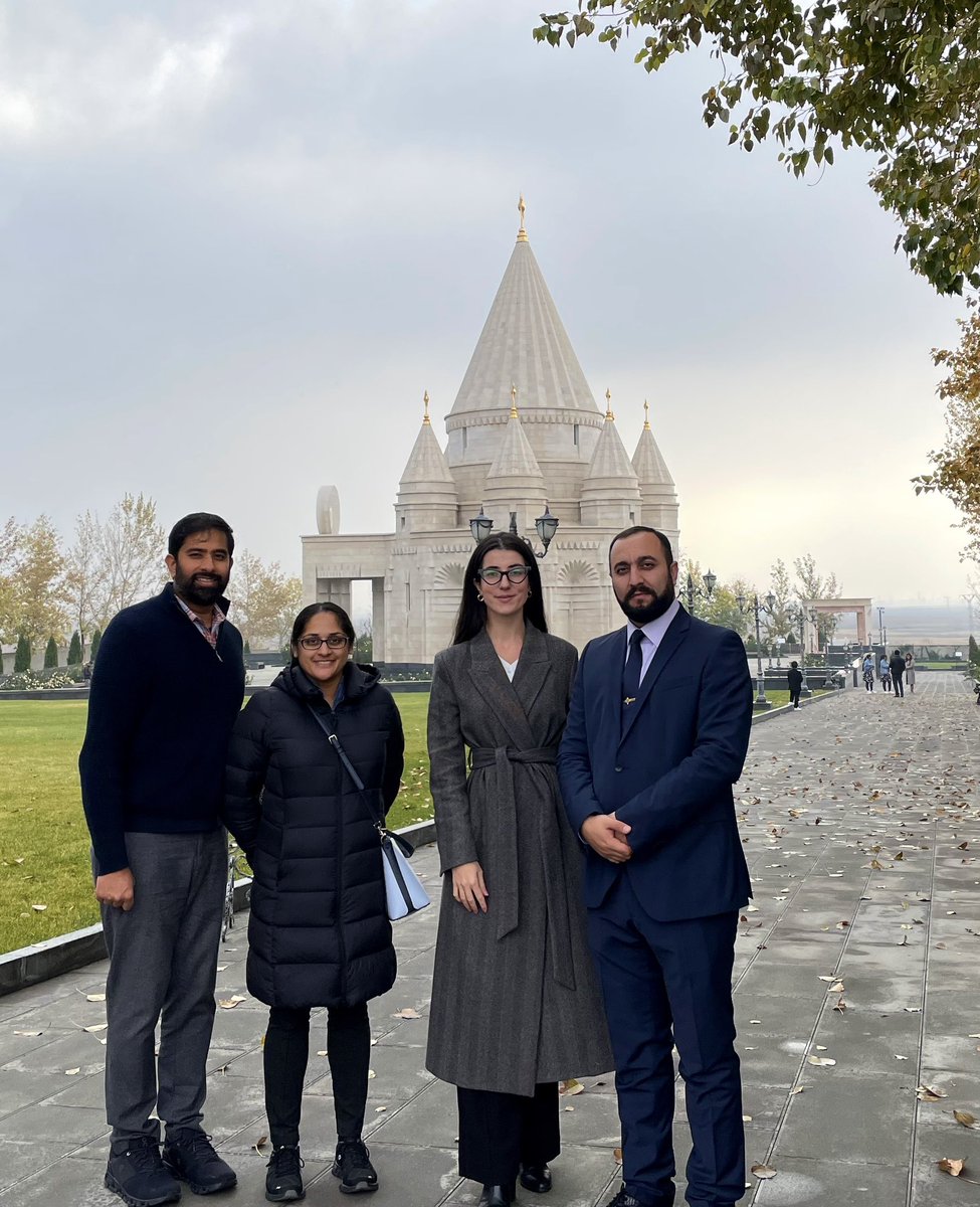 Çarşema serê salê, Eyda Tawisî Melek pîroz be!
Congratulations to the #Yezidi community on the sacred occasion of the #Yazidi New Year - #SereSal celebration! May the lanterns light the path to peace and prosperity in Yazidi lands.