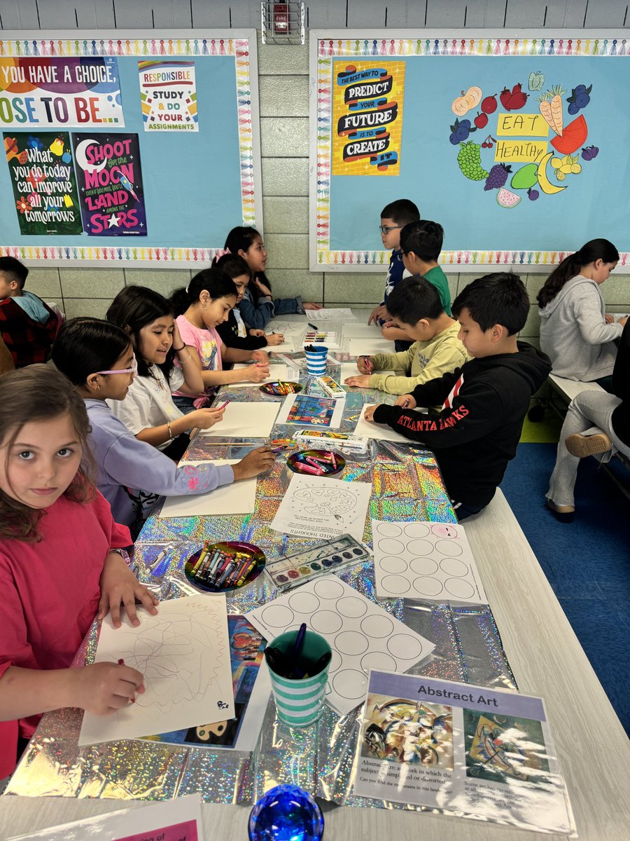 Ps6931R's tweet photo. A snapshot into 🧘DECOMPRESS AFTER THE TEST🧘‍♀️ 

Thank you, to P.S. 69’s Student Government who heard the voices of our 3rd, 4th &amp; 5th graders. Student Government presented Principal Murphy a Social-Emotional Plan to DECOMPRESS AFTER THE TEST! https://t.co/FJWQOIuJa6