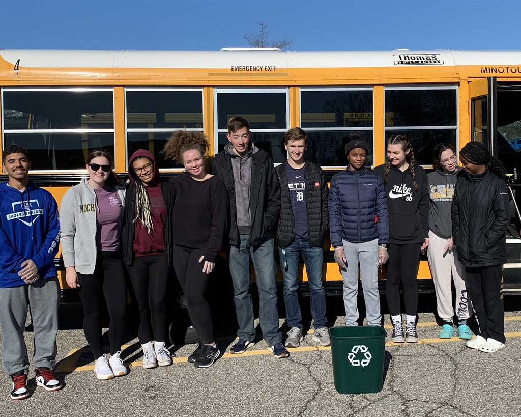 Students from our NHS came to school on Saturday morning and did a deep cleaning on all five SCS buses. They did a thorough job with great attitudes, and the buses look and smell clean! Our bus coordinator, Mrs. Ward is so thankful for this group of students who did this job.