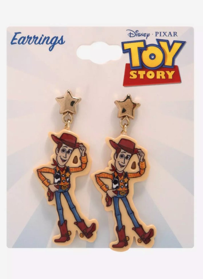 Let your jewelry collection reach for the sky with these Toy Story earrings 🤠❤️ bit.ly/3vYf7mD