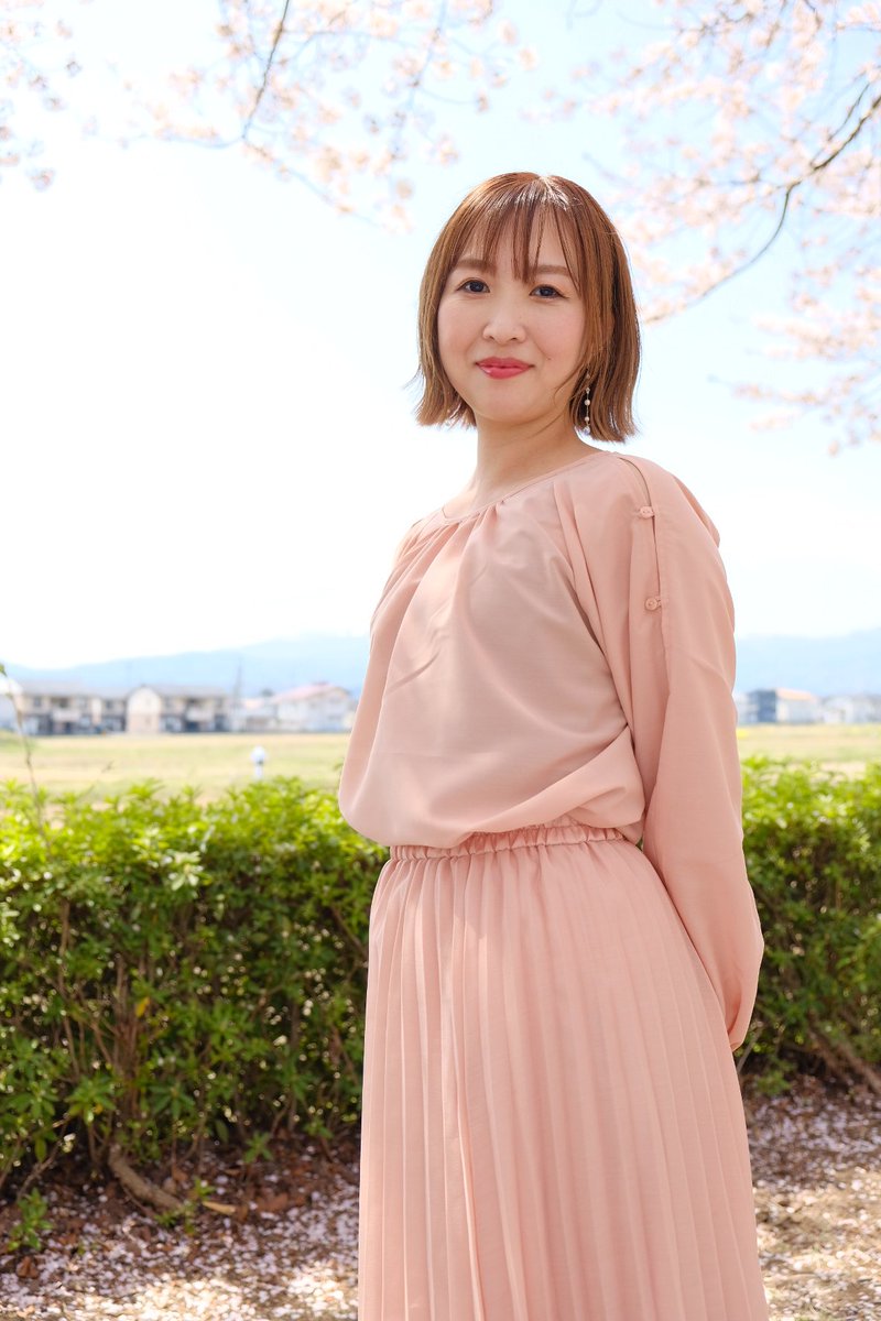 srs919hdr109's tweet photo. 2024/04/14
桜撮影会
初めての撮影会は緊張気味で表情も少し硬いですが、何度も撮影会を経験してる娘さんも中々表情を表に出さないクールビューティですからね😅
#neocrystal
#らいな
#荒川桜つづみ公園 https://t.co/icIe8ZLAwN