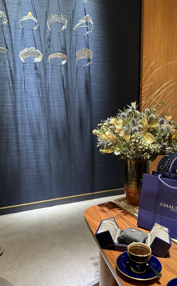 ملانِيّ حُبك مثلِ ما أمتلت سماناِ غيومٌ🤍