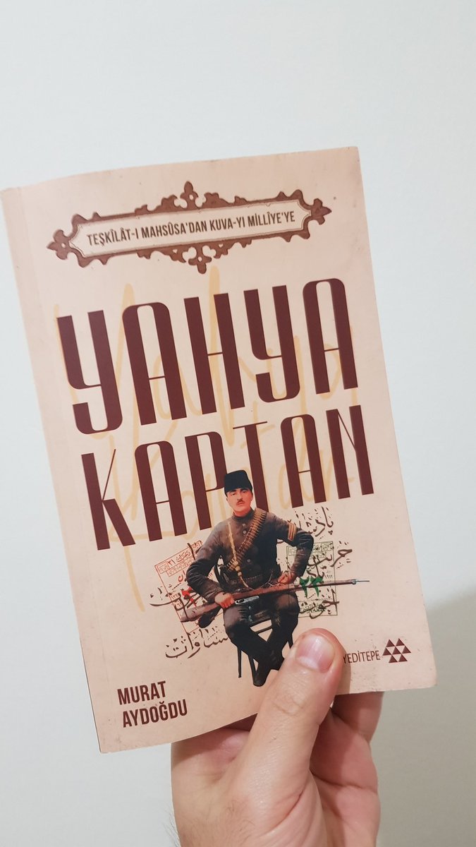 İnsanlar, hem de o gencecik yaşlarında, ne hayatlar yaşamışlar. Çok doğru demişler, zor zamanlar zor/güçlü insanlar yaratır diye harbiden de öyleymiş
#yahyakaptan #yeditepeyayınevi #ortopedikokur #orthopaedicreader