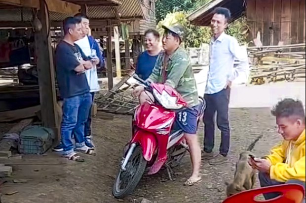 Viral video highlights targeting of Hmong women to marry #Chinese men

voicesagainstautocracy.org/china/viral-vi…
