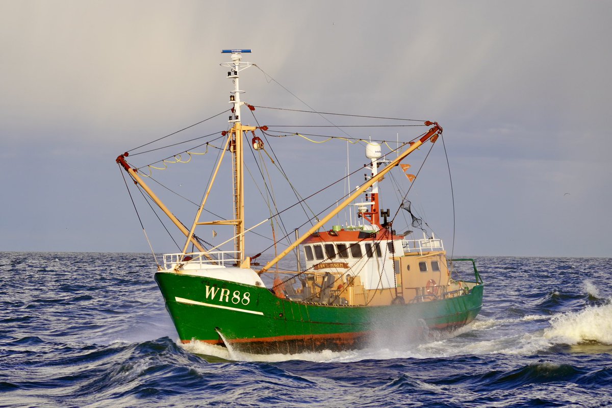 #Noordzee #kust #visserij #beleving 
 Op stomend met de collega’s van de WR-88 naar de garnalen 🦐 gronden .
Een fijne avond en nacht gewenst en gezond weer op 🍀🍀