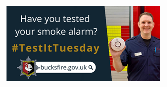 Good evening, #Aylesbury! Remember, a simple test can keep you safe. Join @Bucksfire & press that button this #TestItTuesday. Remember to check your #smokealarms. See our #LEDscreens & know you’re covered. Advertise with #cornermedia #digitaladvertising #localbusiness #Bucks