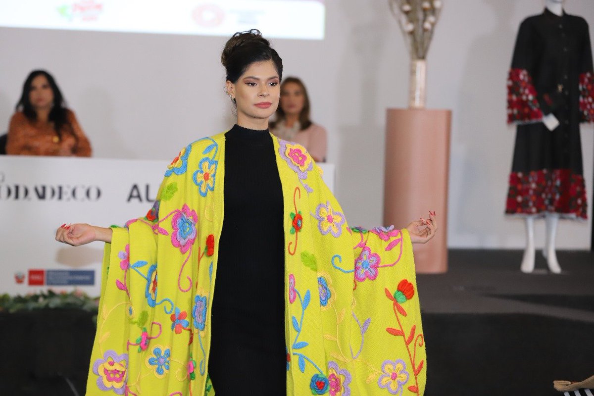 MINCETUR's tweet image. #PerúModaDeco es el principal evento de @promperu en la industria de la vestimenta, artículos de regalo y decoración en el Perú, que busca impulsar las relaciones comerciales entre empresas nacionales con las internacionales. 🚢🌎