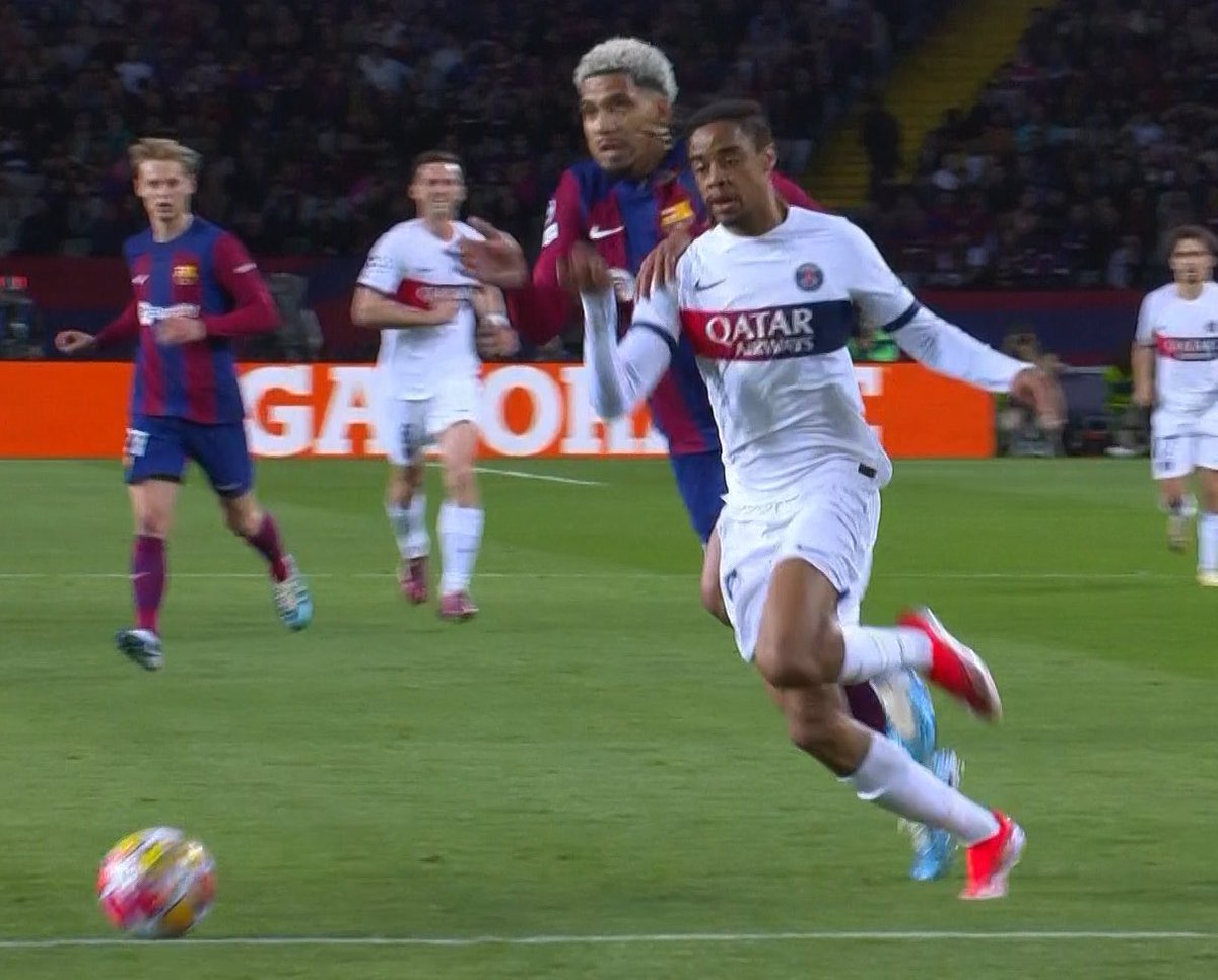 Extra Time Indonesia tweet media