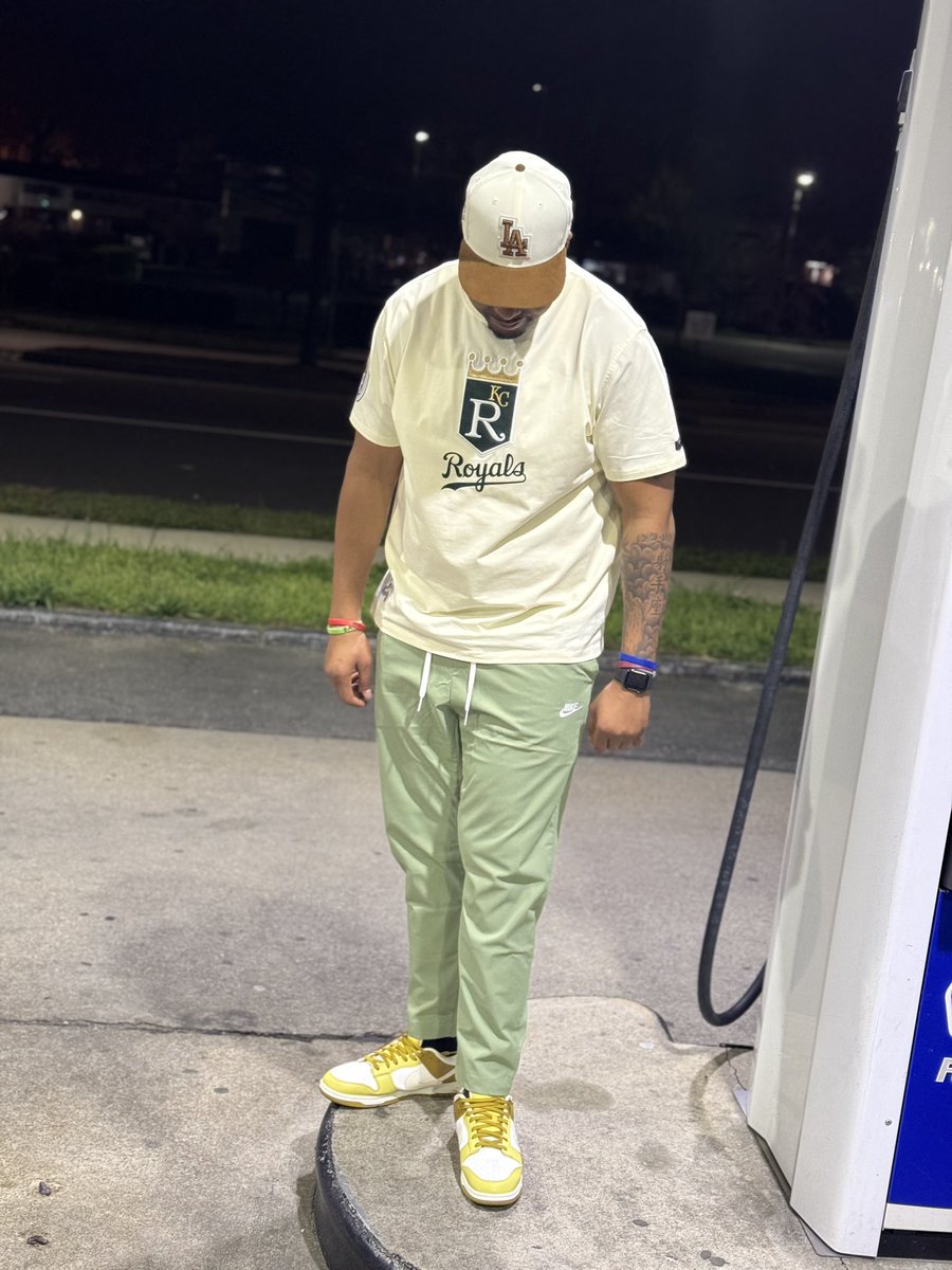 Once you pick your side stay there ☔️💯🔥