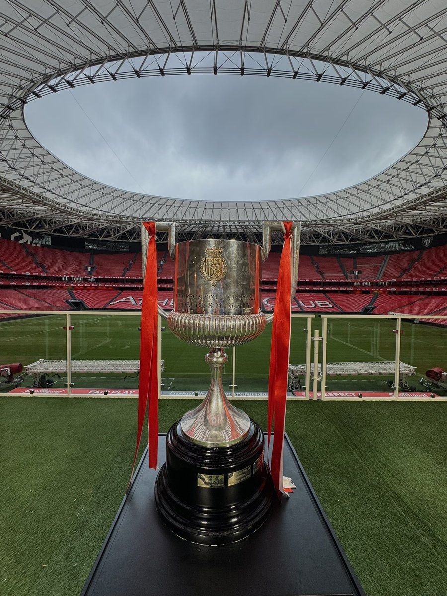 PLorenzo47's tweet photo. Gurea da 🏆 https://t.co/ZHeA0hGmaf