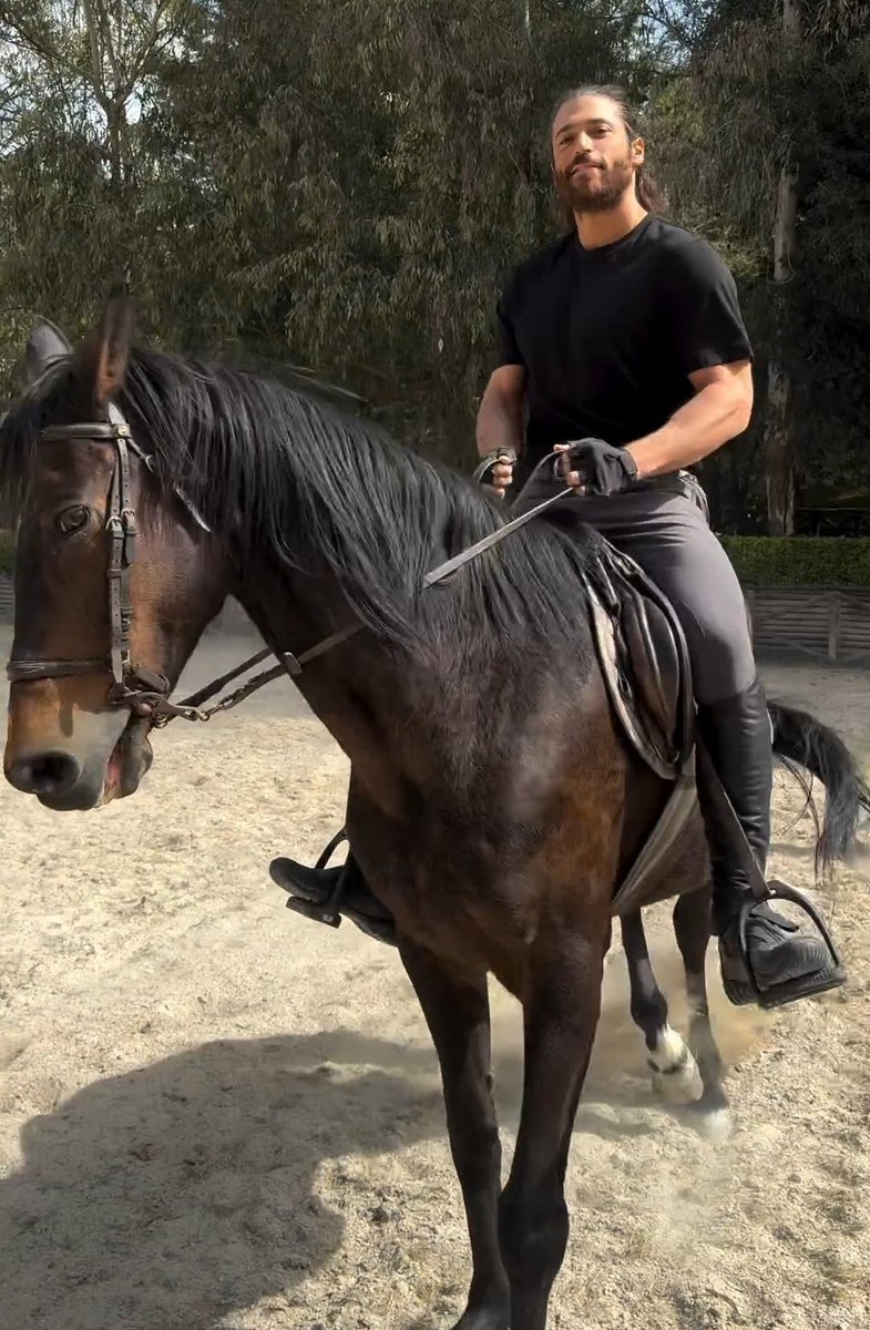 So proud… him, the horse and me too 🤭 #CanYaman ✨🐅✨