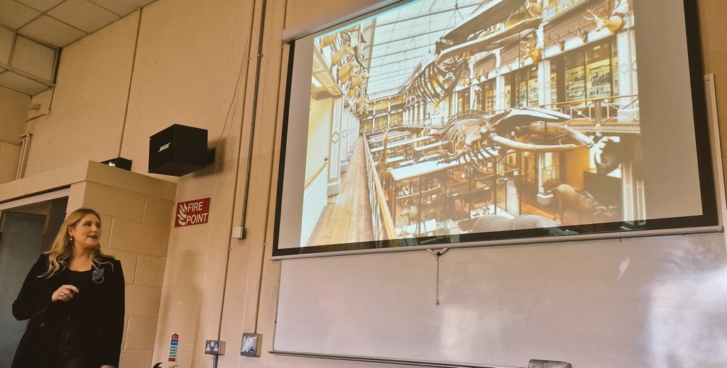 louiseovery's tweet photo. Brilliant and enticing talk by @zoologicallady from the @NMINHDublin yesterday for @BPSMTU! 🪶🦜🪳🐚🐋
The students loved you Emma and I think you will be seeing lots of them again in Dublin very soon! 😁 #museumoutreach #naturalhistory #inspirational https://t.co/hjjveai5xb