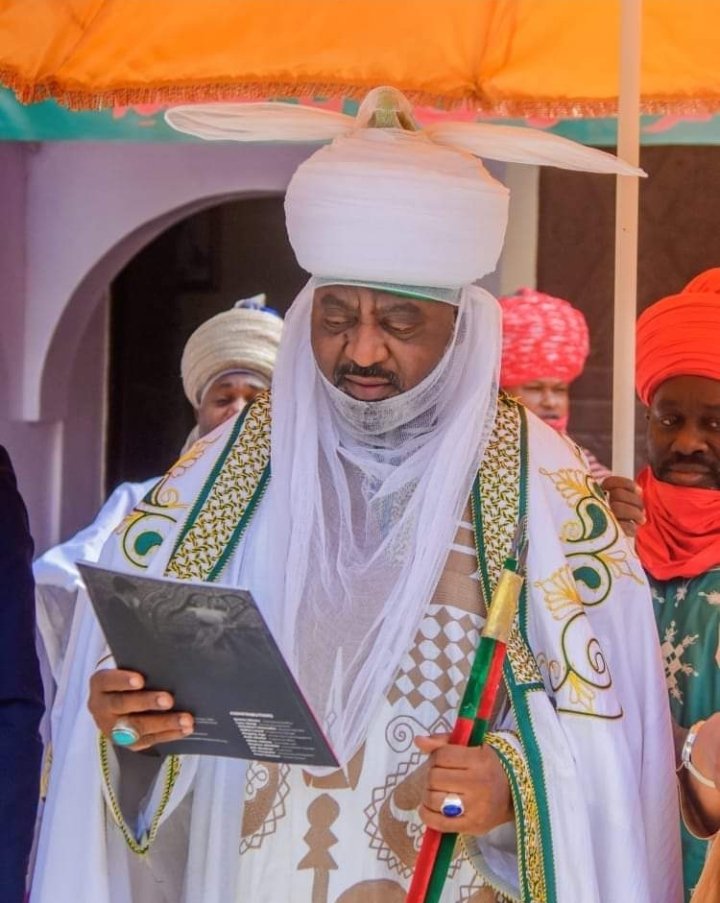 BalaAbdullahiGa's tweet photo. Wa ke bata lokaci batun #Sarkin da zamani ya gujeshi? 
#Kano,ta #Sankano dan Abdu: @HrhBayero:
* #Sarkin da ko'ina yasa kafa,an san shi
* #Sarki mai dubbai da dandazon masoya,tun yana karaminsa. 
* #Sarki mai tawalu'u da tausayin al'ummah.
The #UmarBinAbdulAziz of this generation https://t.co/i7Wux9mOyg