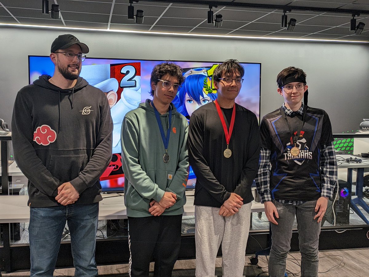 Congratulations to @WWhighschool for securing the @KeyanoEsports Super Smash Bros Ultimate trophy. 🥇Umer Usman 🥈Aamir Khan 🥉Brennan Forbister @annaleeskinner #FMPSD #YMM #RMWB