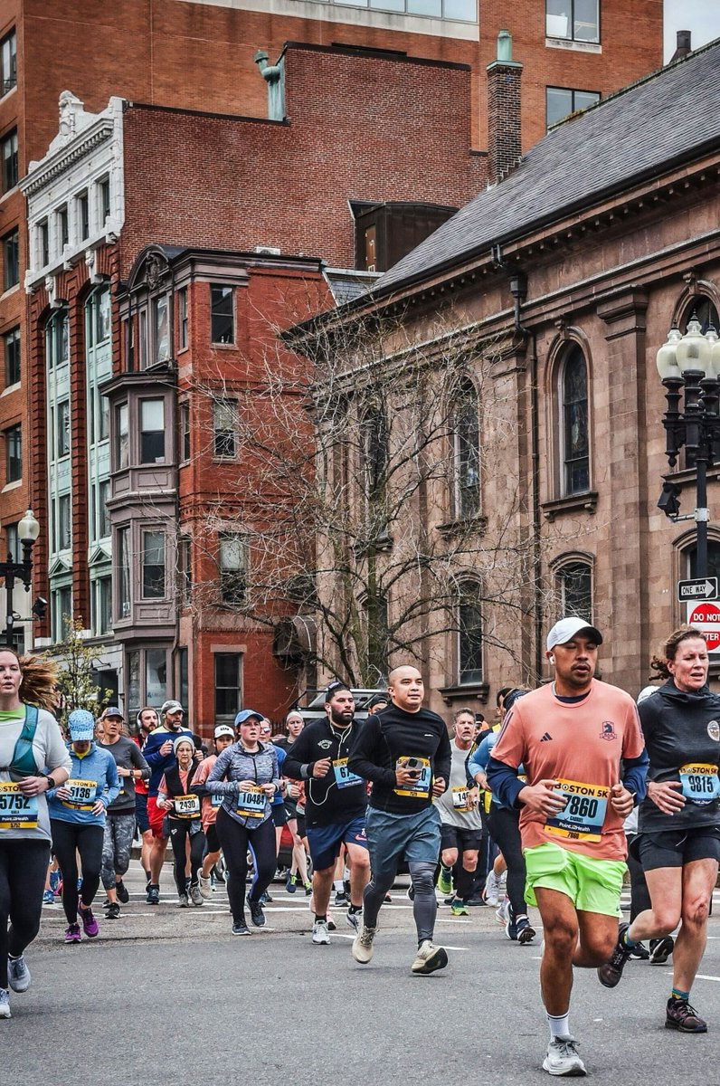 EnantaPharma's tweet photo. It was a beautiful spring day for a 5K! Congrats to our Enanta colleagues who ran the Boston Athletic Association 5K this past weekend. #BAA5K https://t.co/5WcK8IqeyS