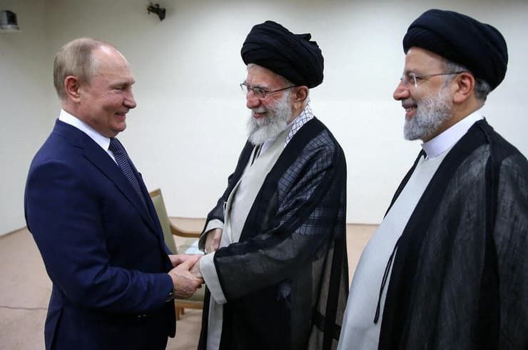 War criminal Putin congratulated the Iranian Islamic Regime for their attack on Israel and pledged to join a next strike when Israel retaliates.

#PutinTerrorist