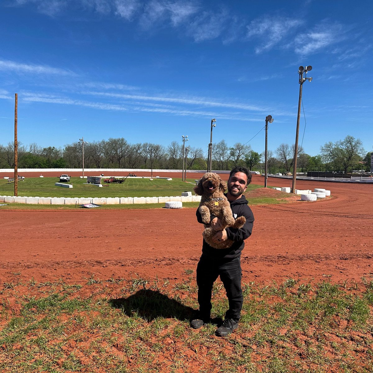 We’re racing at a new track tonight, and Gus is going to be pumped to see everyone! This place looks amazing. Racin for that @HighLimitRacing W tonight! Catch us on @FloRacing in a few hrs 🤙🏻 flosports.link/ricoabreu RICO MERCH ➡️ shoprico.com