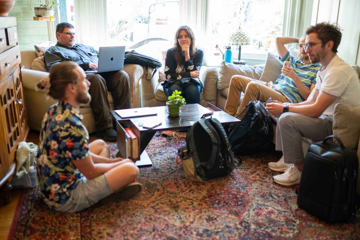 foresightinst's tweet image. We had a great time co-hosting our Neurotechnology mini-workshop with @protocollabs. Thank you to everyone who attended and @allisondman, @juanbenet, @maxhodak_, @michaelandregg, @DeneckeChase, and @janhkirchner for their wonderful presentations! #LabWeekPG