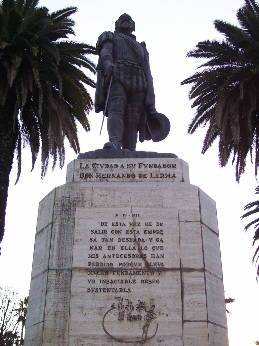 Al estar tan distantes Lima y Buenos Aires, se ordenó crear una ciudad que sirviera de escala entre ambas. Por eso, el 16 de abril de 1582, el conquistador Hernando de Suárez fundó San Felipe y Santiago de Lerma en el valle de Salta, la actual ciudad argentina de Salta.