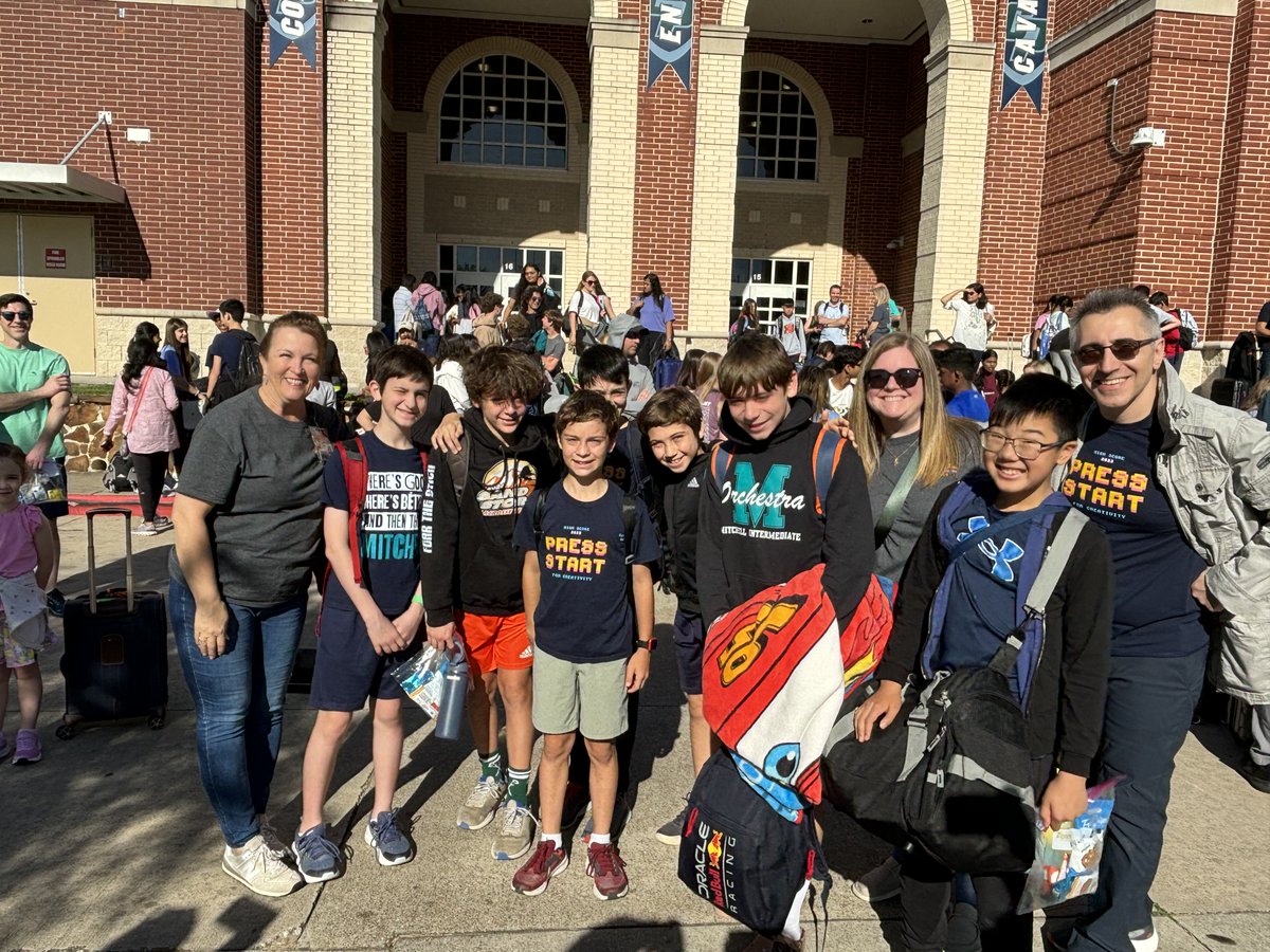 Mitchell Intermediate had three teams compete at the Texas Destination Imagination state tournament -- Intelligent Eagles, Helping Hands, and Creative Mechanics. Helping Hands and Creative Mechanics will be advancing to the Global Finals in Kansas City!