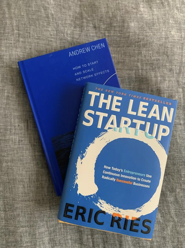 In Hawaii for a week and brought a couple of @goodreads with me. Started reading The Lean Startup and I love that I can immediately implement the insights to the #Gridiron Team. 🌺📘🌊