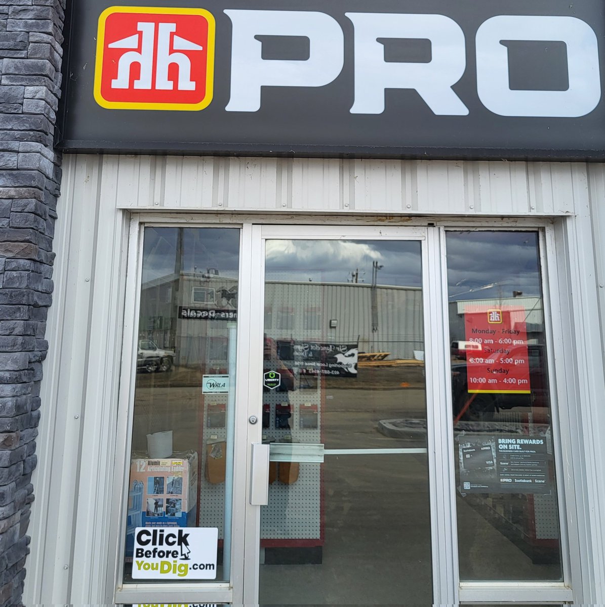 A big shout out to Sylvan Lake Home Hardware for promoting the vital message of #ClickBeforeYouDIg, #DigSafe, #UtilitySafetyPartners, #WheresTheLine