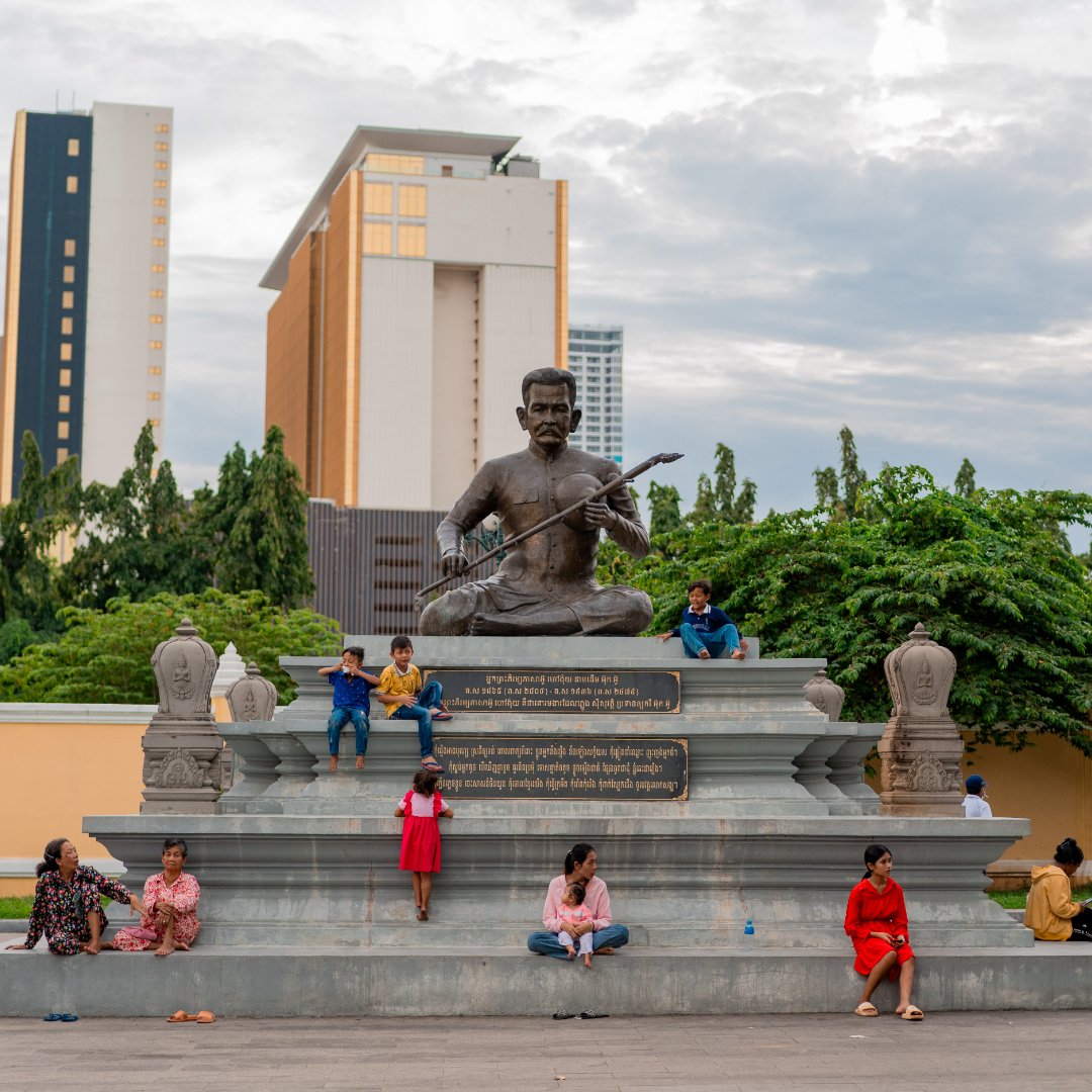 Happy Khmer New Year! For 3 days, Cambodia celebrates their solar new year and the vibrance of Cambodian culture by filling the streets with colorful festivities and lots of water spraying. We wish the happiest of celebrations for the Khmer people!
Check out some of our photos!