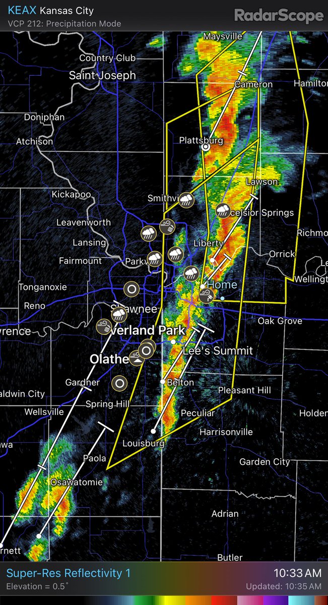 It’s that time of year y’all! Tornado season!!! We are under a tornado watch right now! KEAX - Super-Res Reflectivity 1 10:33 AM #mowx #kswx