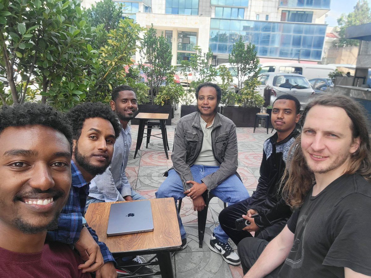 Mindplex_AI's tweet photo. A day of fun and strategic planning at Mindplex! We laughed, we shared, and we set the path for an amazing future. Exciting times ahead!
#BuildingMindplex #DeSo #DecentralizedMedia https://t.co/rd3g7bnUIF