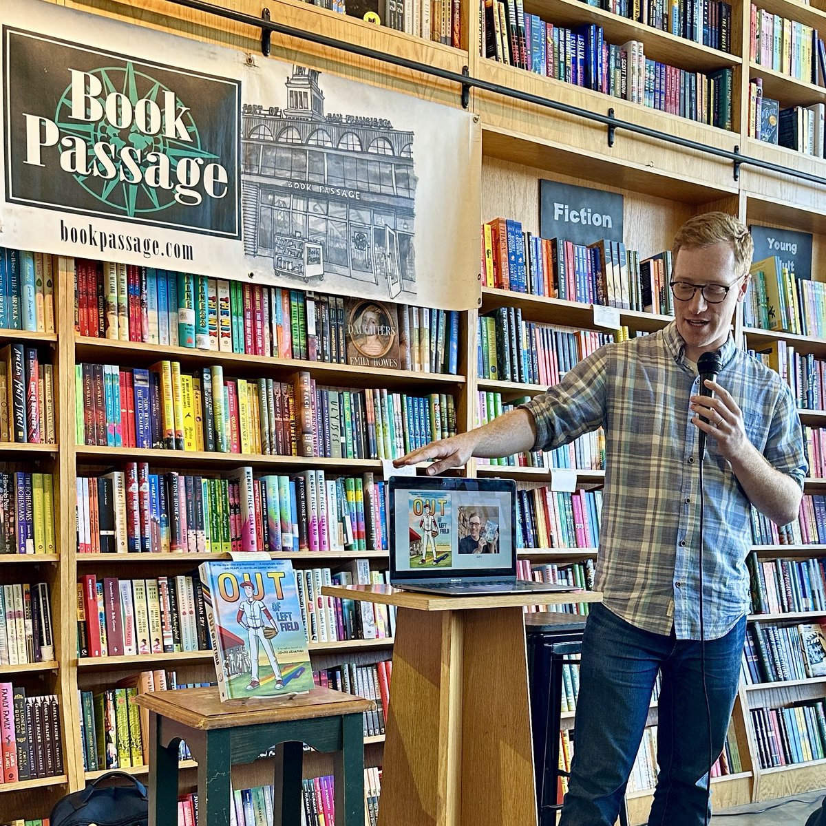 Had a great time discussing OUT OF LEFT FIELD at @bookpassage in San Francisco last Sunday! Thank you so much for having me! @AndrewsMcMeel | @amp_kids