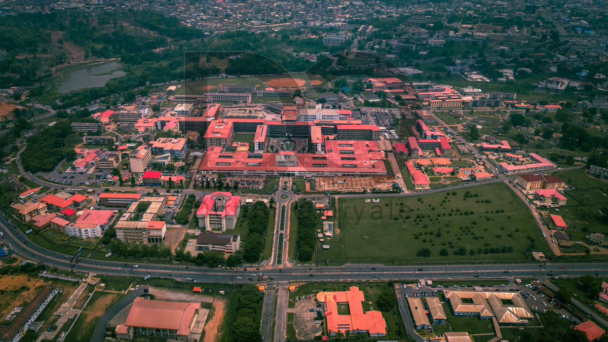 An Aerial View of University College Hospital (UCH) Ibadan Fun Fact: Out of many aerial images I shot in Ibadan, UCH wasn’t even part of the plan but the result turned out to be the most pleasing for me.