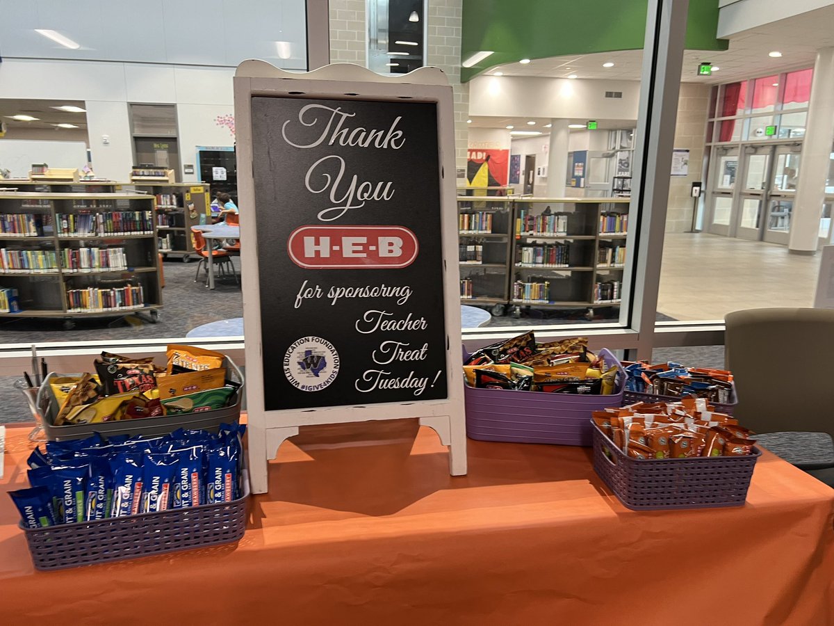 @WISDLagway staff Thank you for all the hard work you pour into Willis kids. We appreciate you and our partners @HEB !! #igive4kids