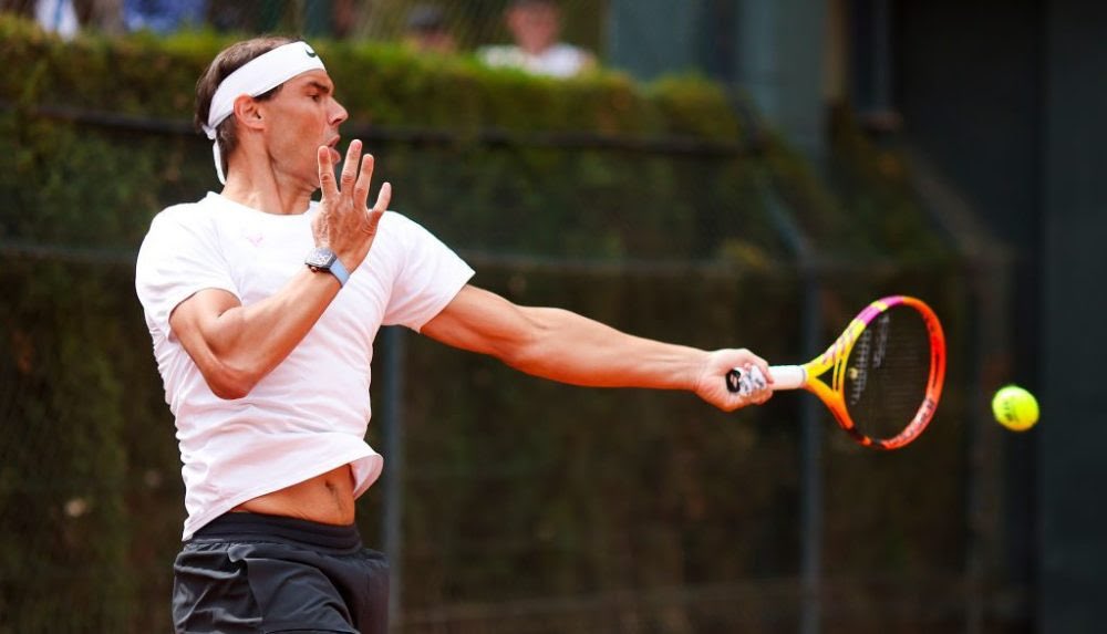 Si algo se le debería reconocer a #Nadal es su persistencia y mentalidad en los momentos más difíciles. Aplauso de pie para el retorno de un campeón en Barcelona 👏👏. Seguimos, la fe intacta .