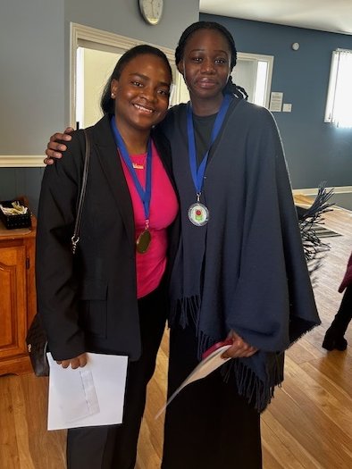 Congratulations @CentralPeel1 students Fareedah and Khaliah on winning gold and silver medals, respectively, in the essay contest sponsored by the Optimist Club. This year's theme was “Optimism: How It Connects Us.”