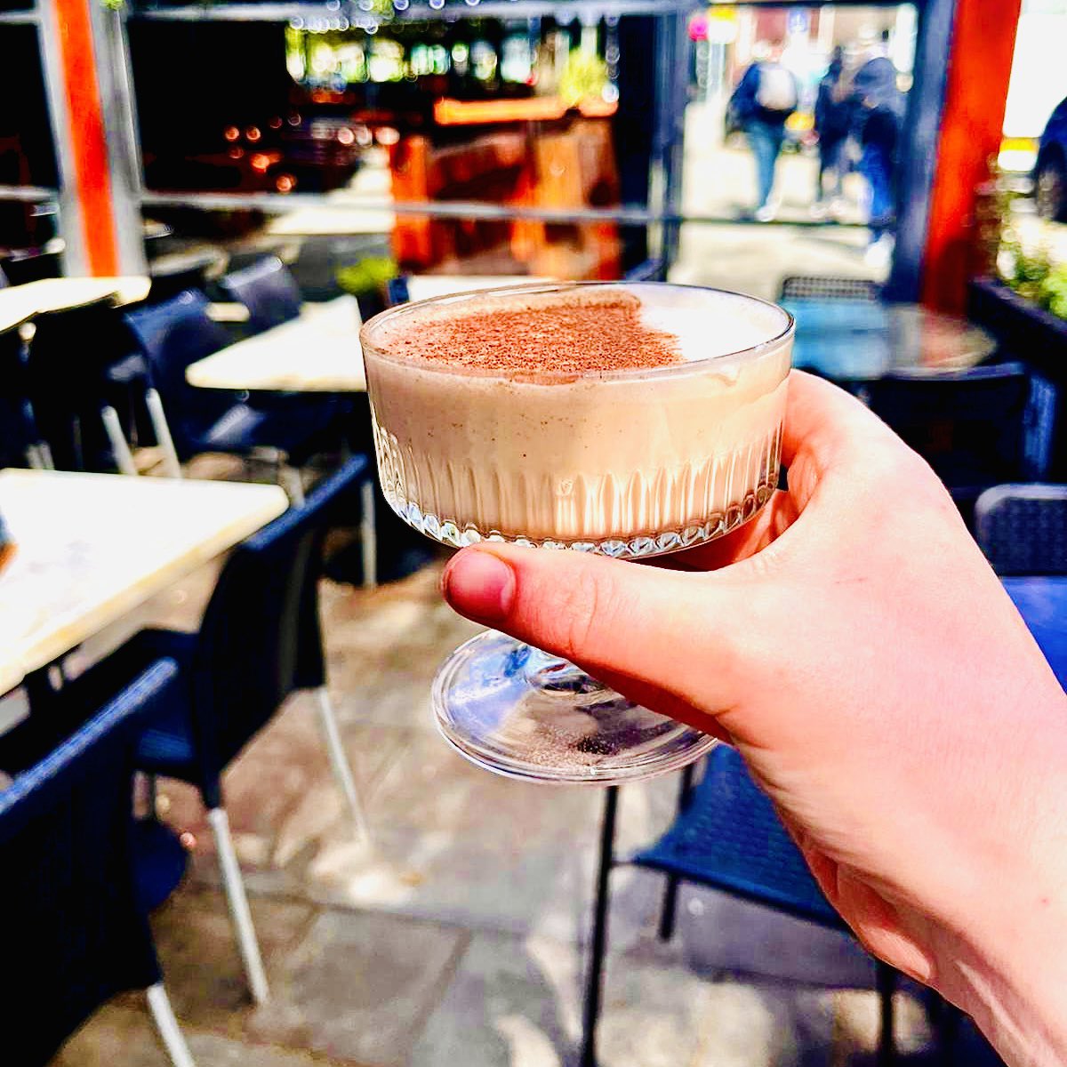Cocktail of the week is a right TREAT 🍫 Pitches Macaroon 🤩 Cream, coconut rum, dark rum, Creme de Cacao and Vanilla gomme all together for the silky and smooth taste Enjoy 😉