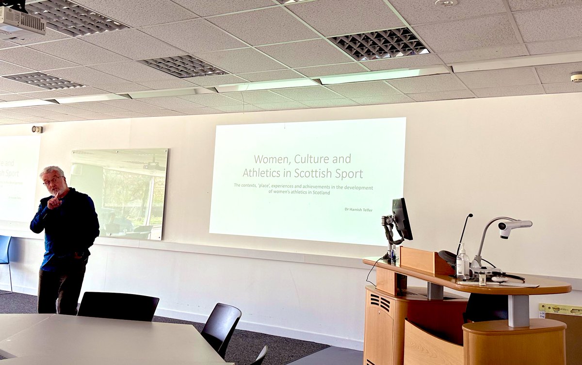 Fantastic to have @LaurenBeatty93 
And Dr Hamish Telfer as guest lecturers this afternoon to round off my sport and leisure history module. 

#ResearchLedTeaching #SportHistory
