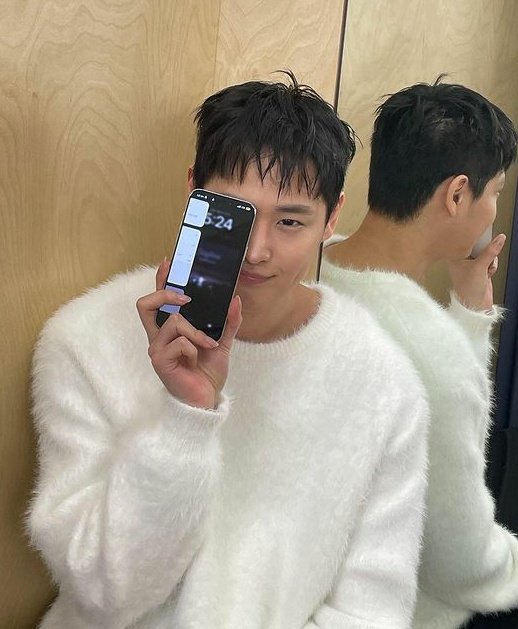 managervicton's tweet photo. Giving my two cents, have not join this since forever omg

#AliceSelcaDay #ALSD https://t.co/wp3NN0zde0